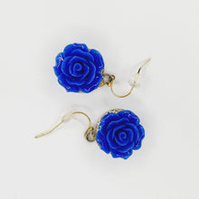 Cargar imagen en el visor de la galería, Aretes Flor Azul
